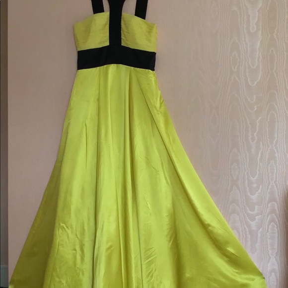 Brilliant Yellow Silk Ball Gown Prom Dress - Picture 2 of 8